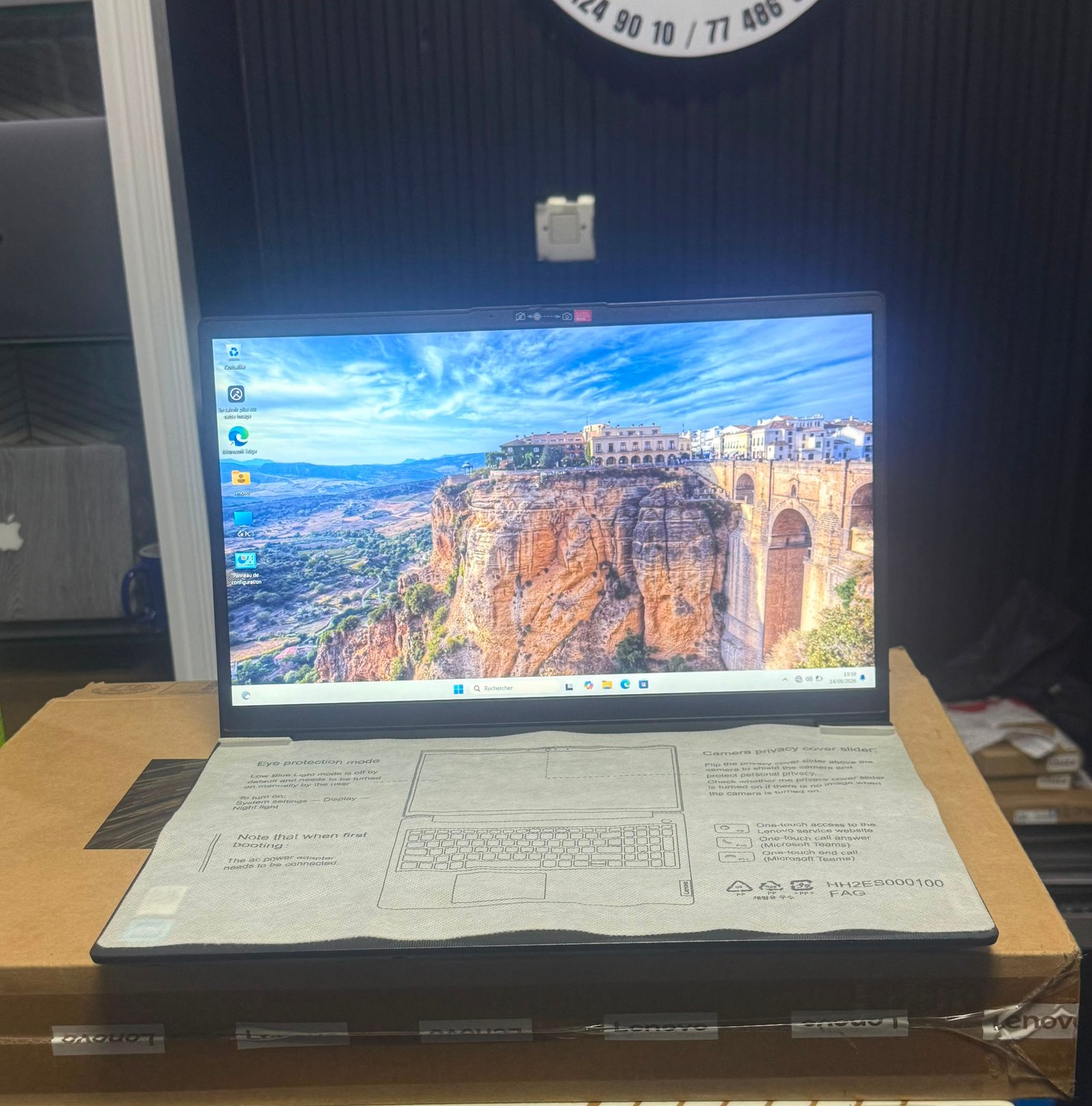 Lenevo v15 intel celeron ram4 disk ssd 256gigas 15inch