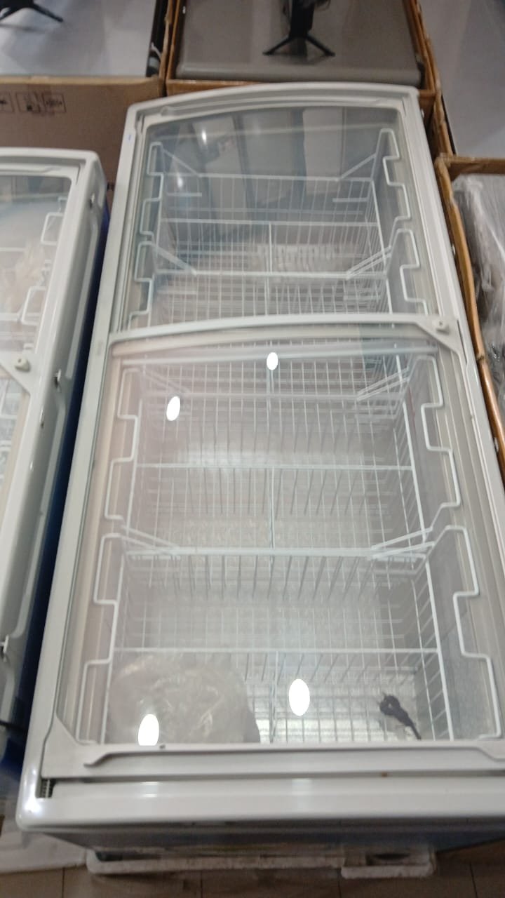Réfrigérateur 600litres